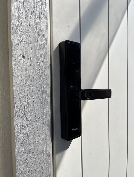 Suvun avainrumba kuriin – Älylukon hyödyt mökillä